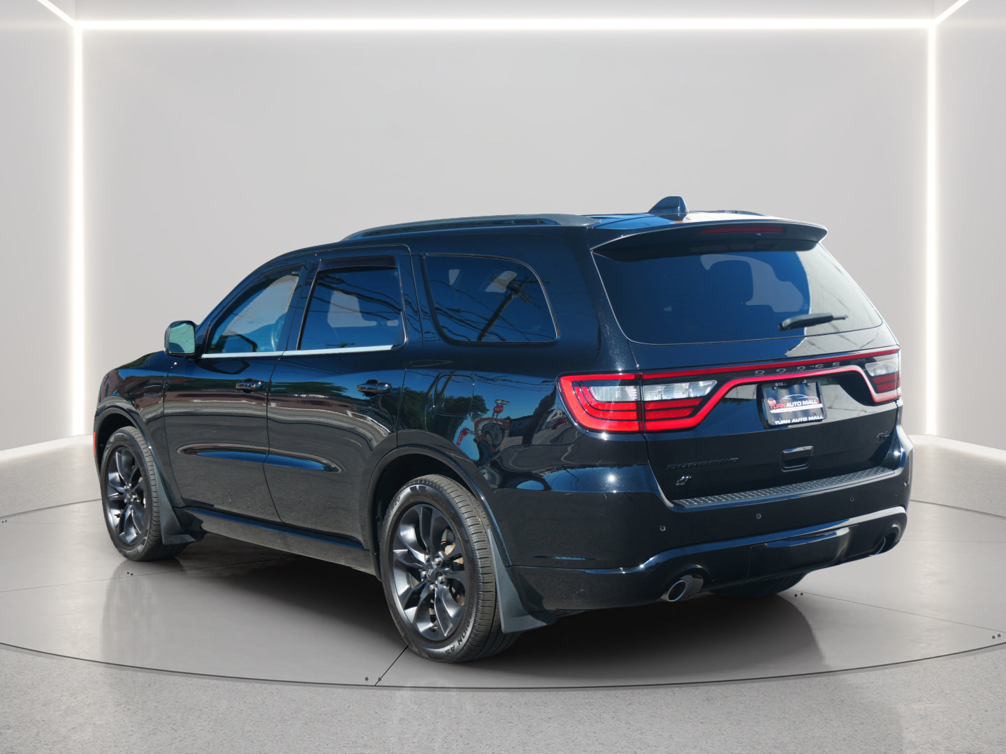 Used 2023 Dodge Durango R/T AWD/4WD image 3