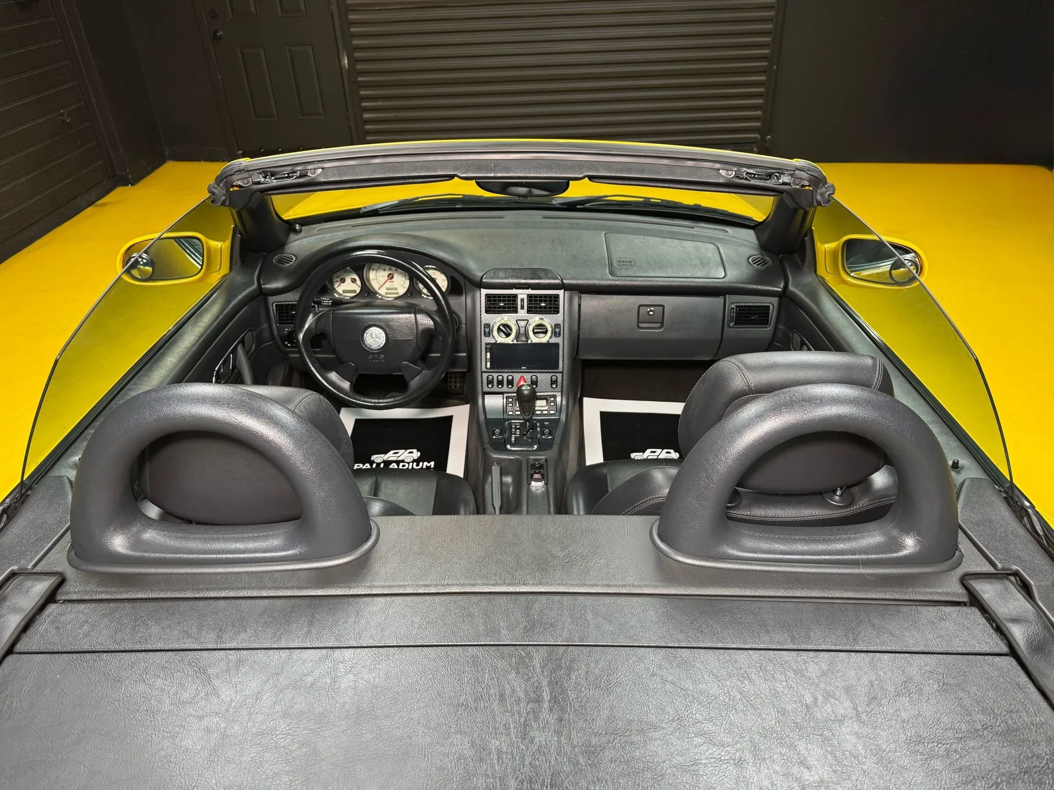 Used 1998 Mercedes-Benz SLK 230 image 14