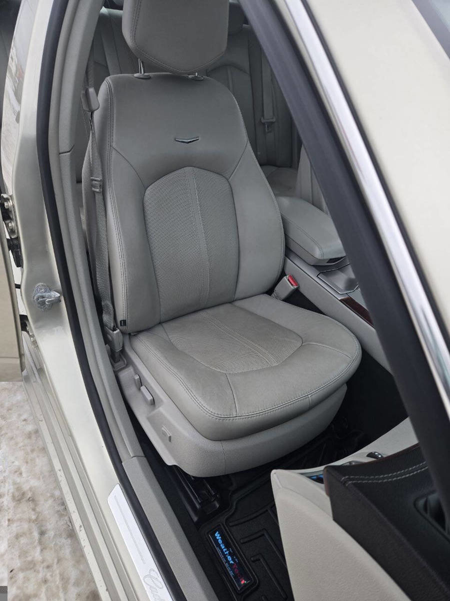 Used 2013 Cadillac CTS Luxury w/ Wood Trim Package image 19