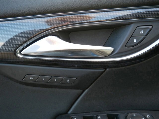 Used 2023 Buick Envision Essence image 14