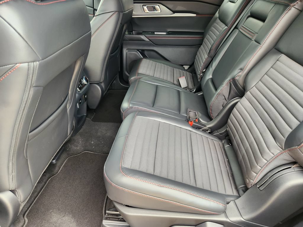 New 2026 Ford Explorer ST-Line w/ Premium Package RWD image 17