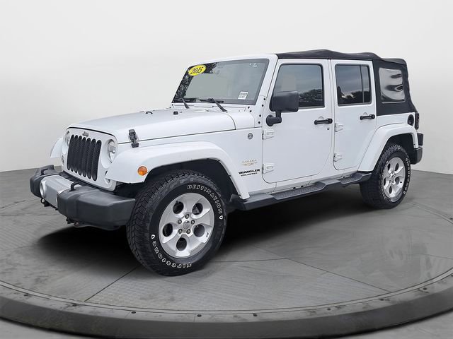 Used 2015 Jeep Wrangler Unlimited Sahara w/ Connectivity Group image 3