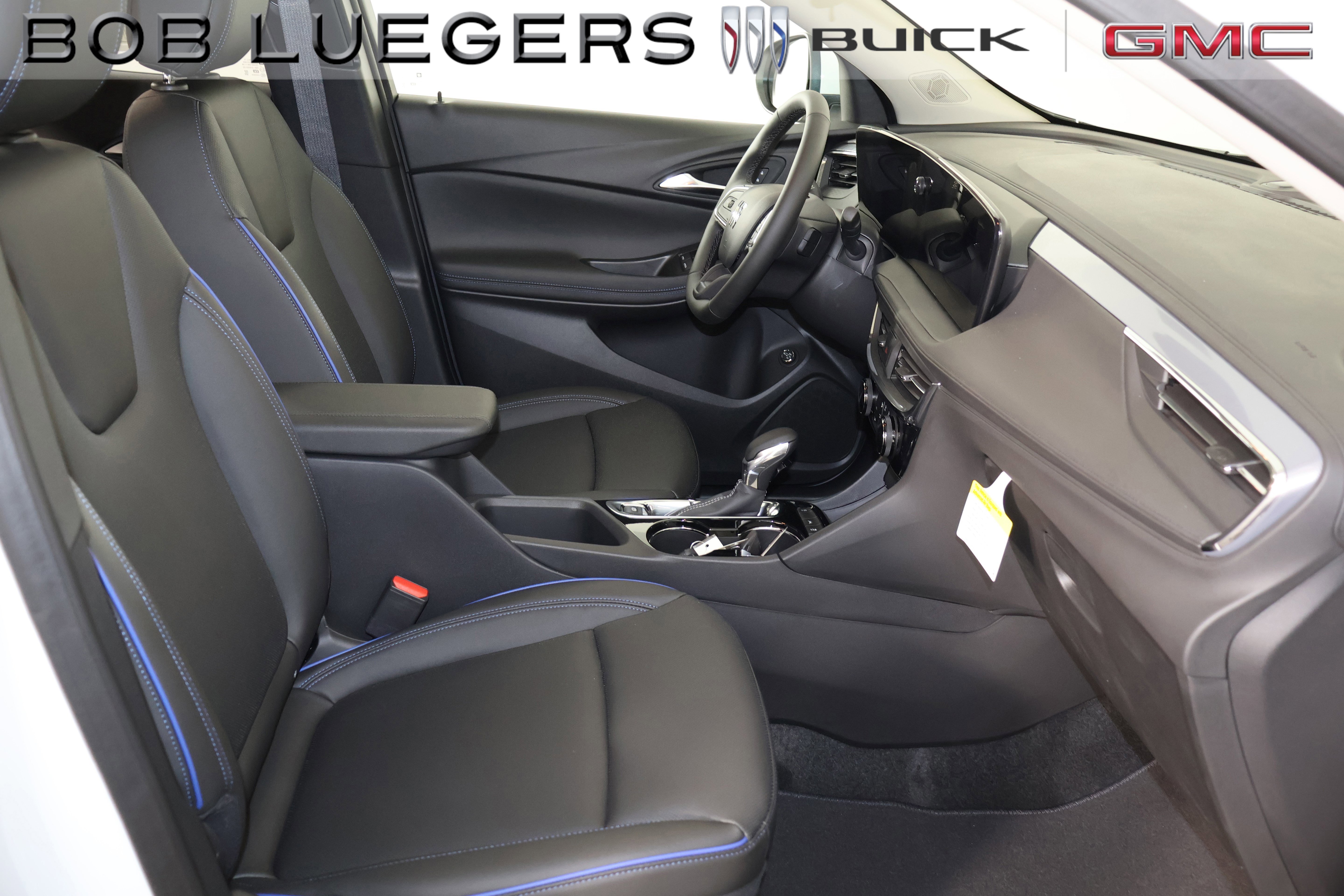 New 2026 Buick Encore GX Sport Touring w/ Comfort Package FWD image 20
