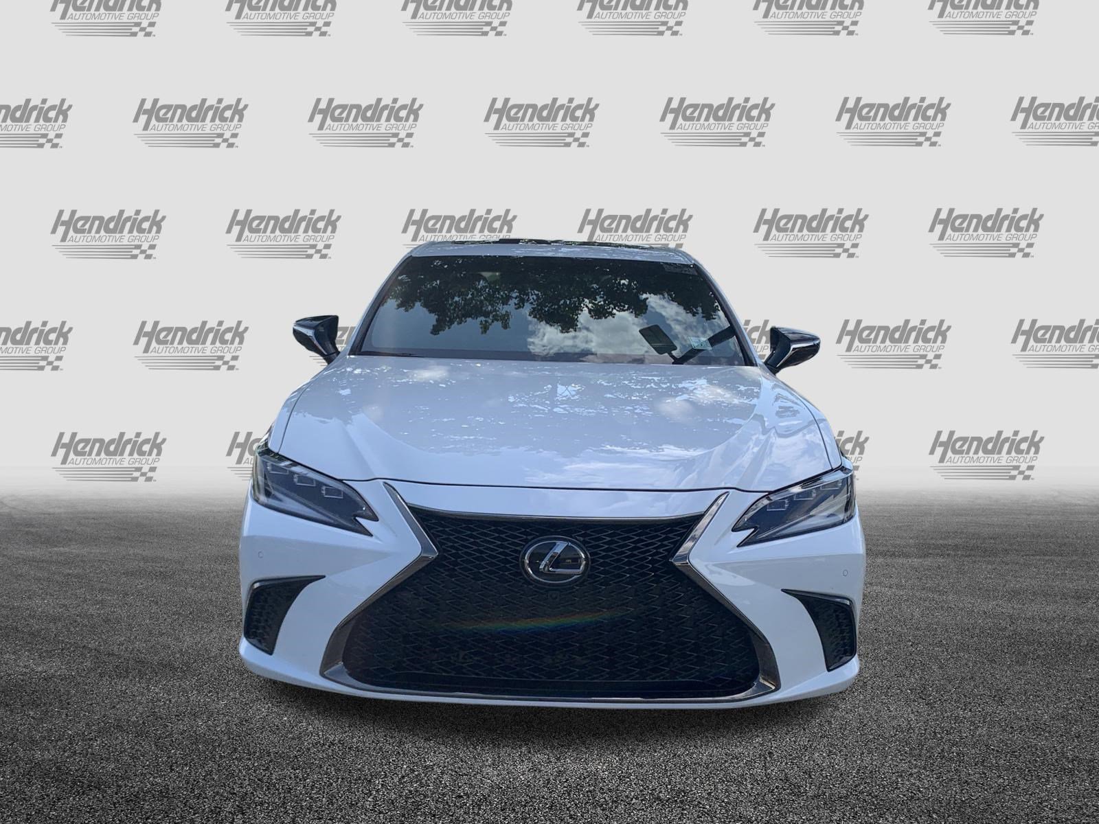 Used 2025 Lexus ES 350 F Sport FWD image 3