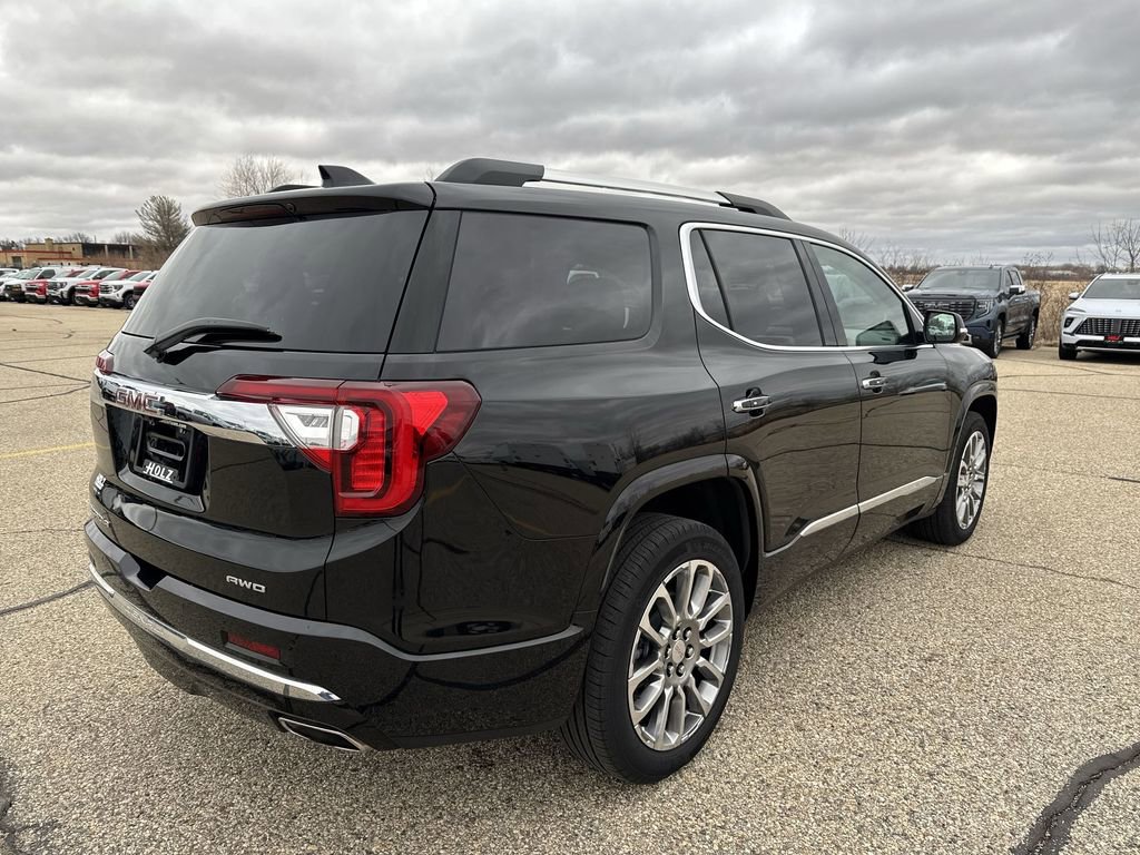 Certified 2023 GMC Acadia Denali w/ Denali Ultimate Package image 6