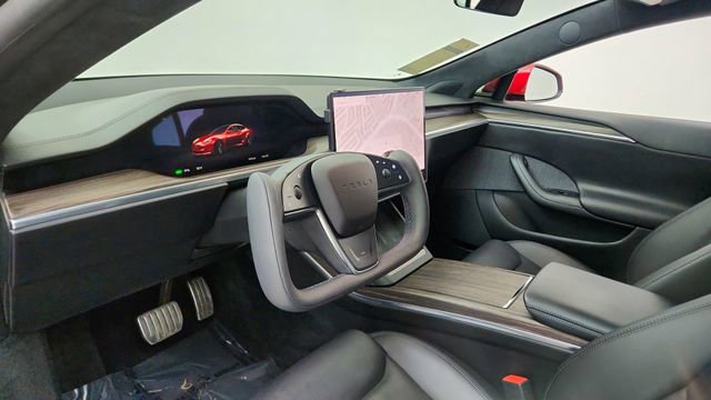 Used 2022 Tesla Model S image 17