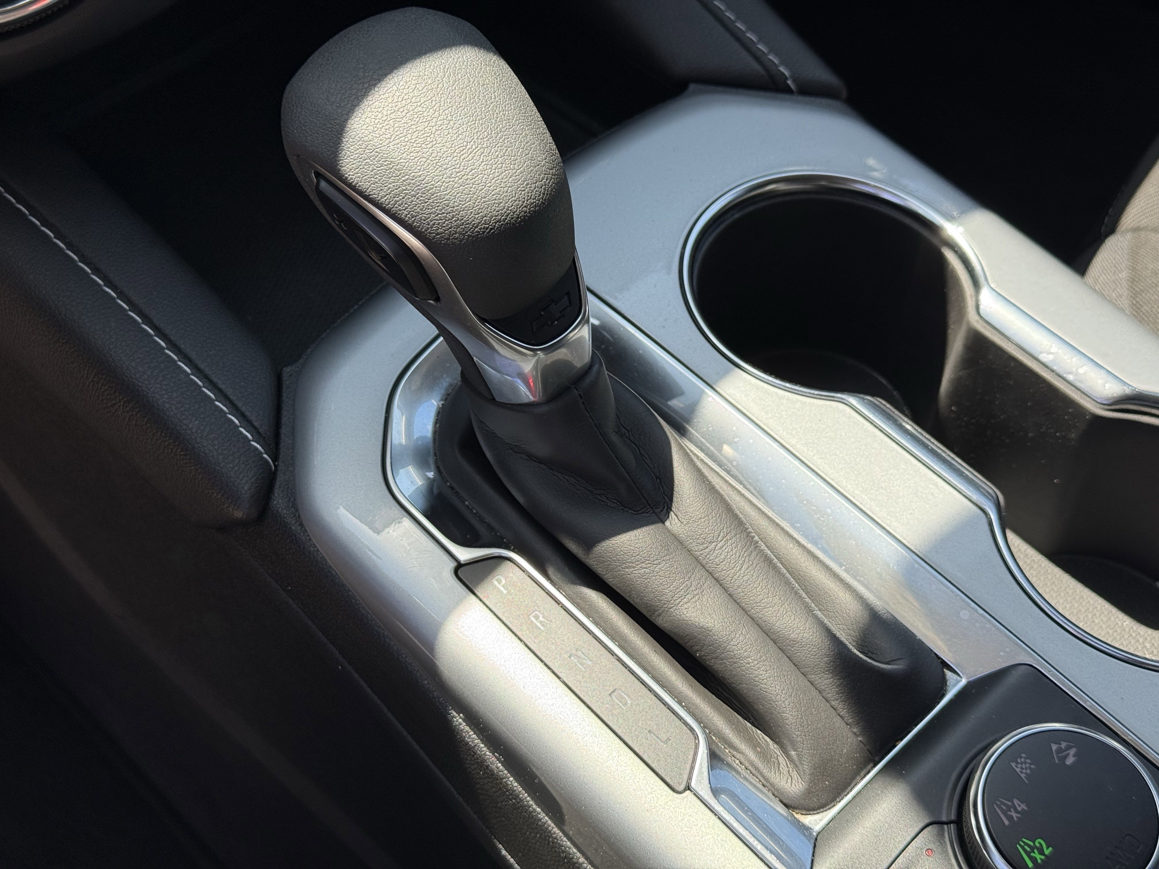 Used 2025 Chevrolet Blazer LT image 24