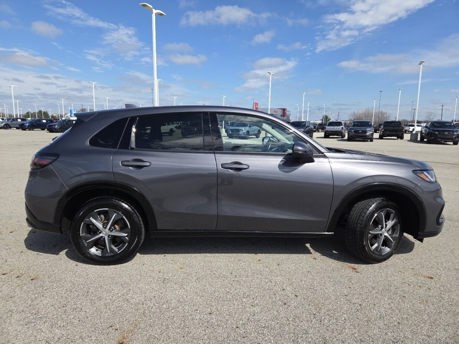 Used 2023 Honda HR-V EX-L image 21