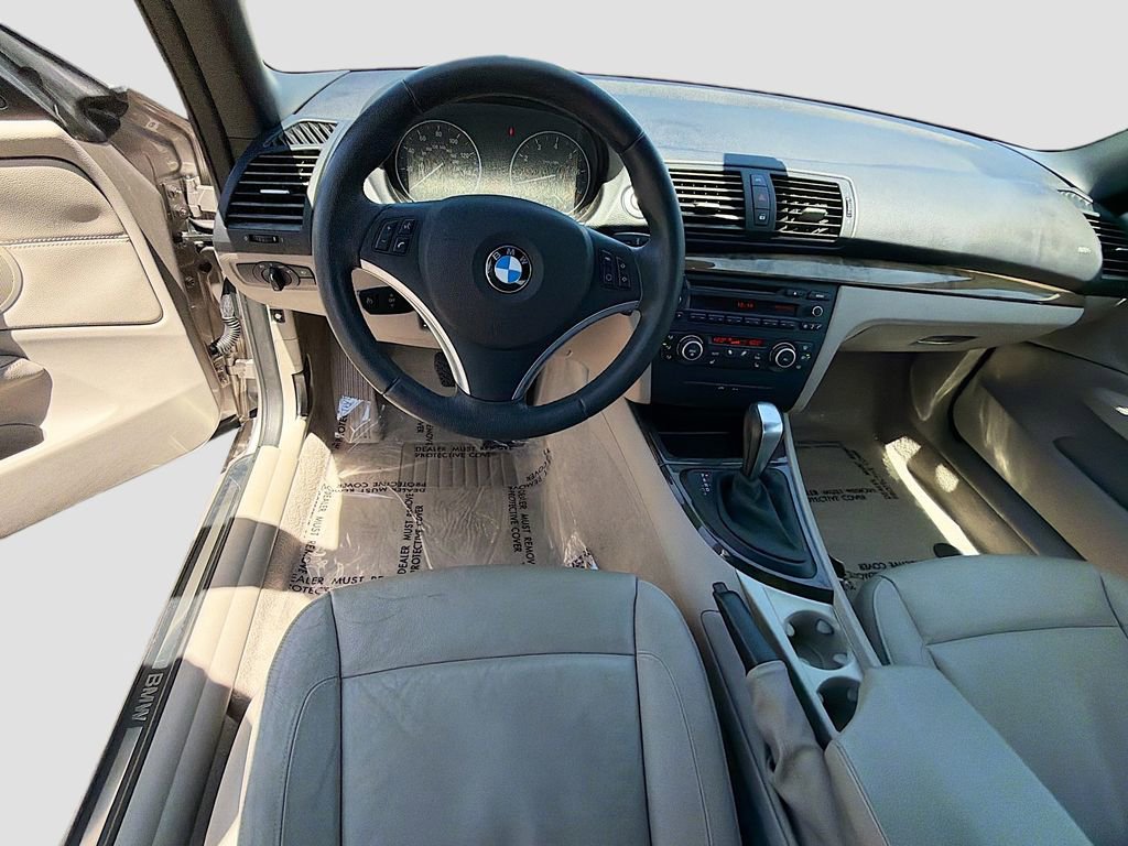 Used 2011 BMW 128i Convertible image 16