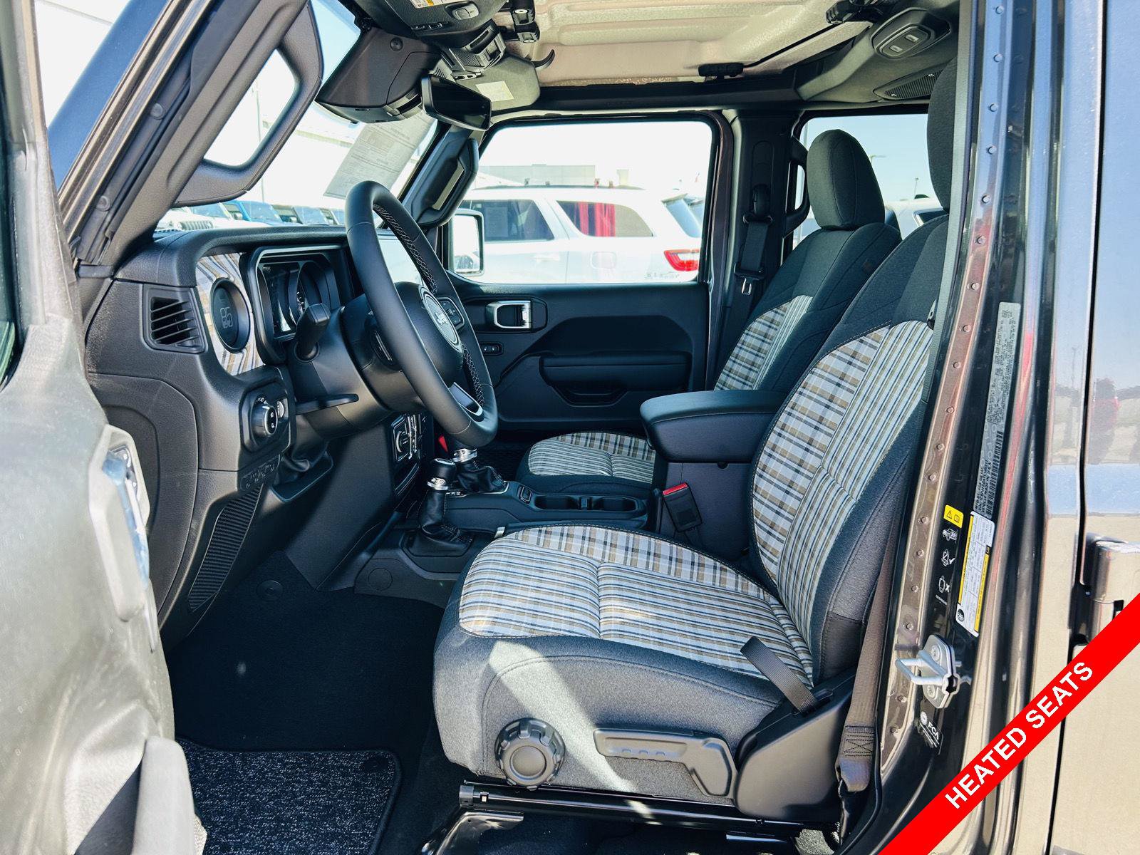 New 2026 Jeep Gladiator Sport AWD/4WD image 3