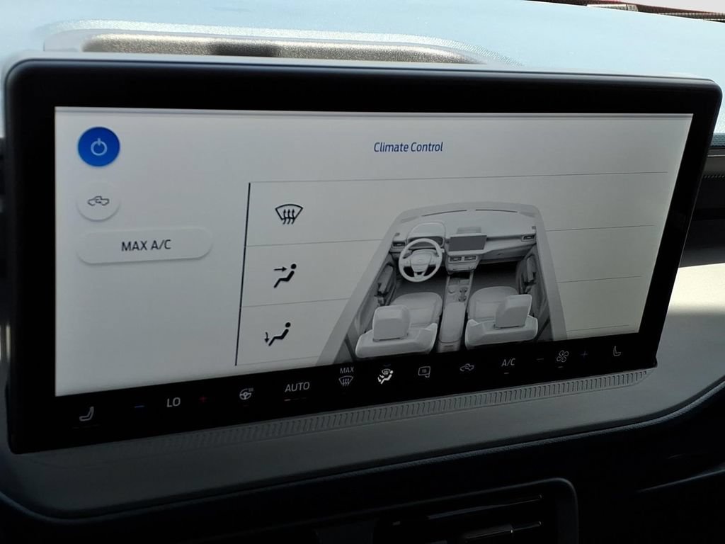Used 2026 Ford Maverick XLT w/ Equipment Group 301A AWD/4WD image 15