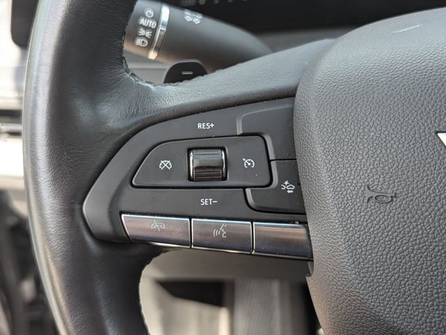 Used 2024 Cadillac XT4 Premium Luxury image 31