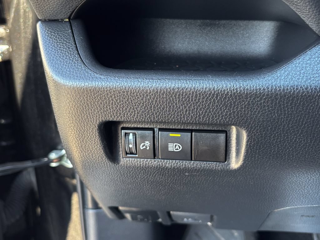 Used 2024 Toyota RAV4 Adventure AWD/4WD image 32