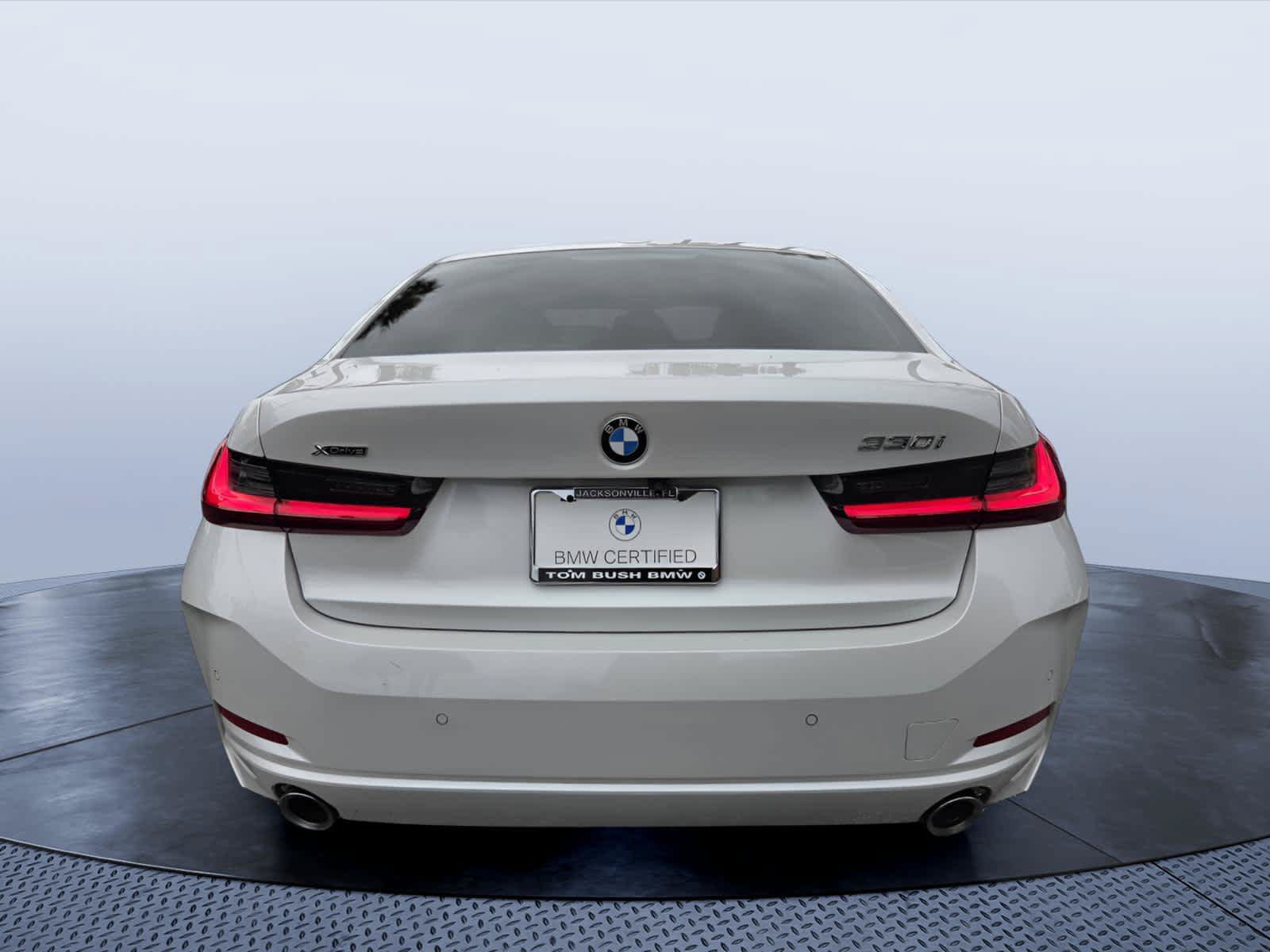 Certified 2023 BMW 330i xDrive Sedan w/ Parking Assistance Package AWD/4WD image 5