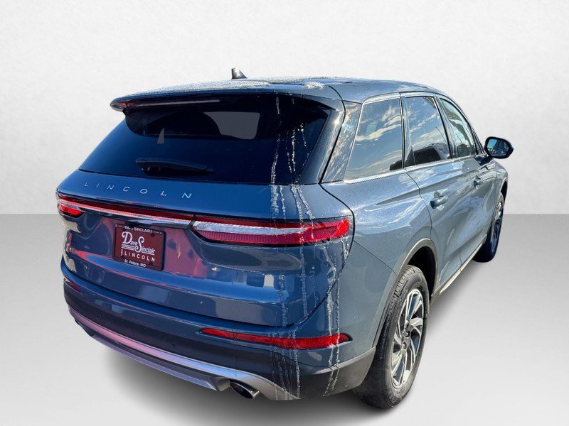 Used 2023 Lincoln Corsair FWD image 5