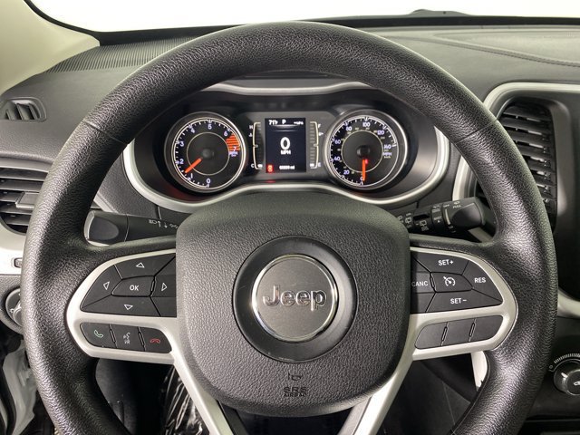 Used 2017 Jeep Cherokee Sport AWD/4WD image 17