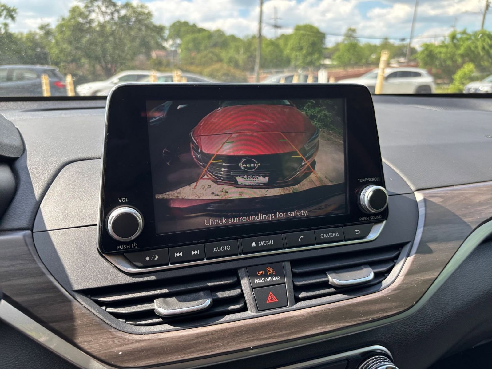 Used 2025 Nissan Altima 2.5 SV image 22