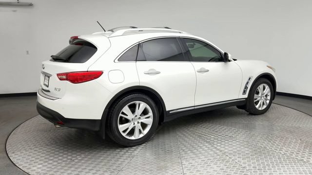 Used 2013 INFINITI FX37 AWD w/ Premium Pkg image 2