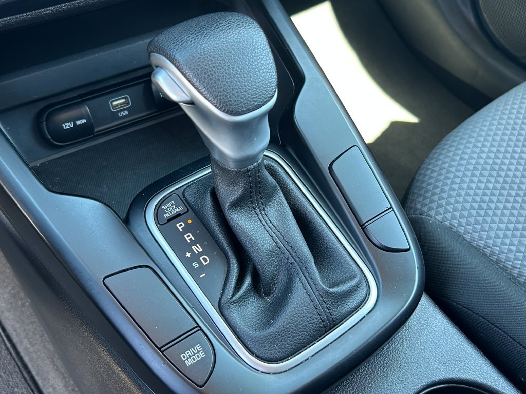 Used 2024 Kia Soul LX w/ Option Group 015 FWD image 35