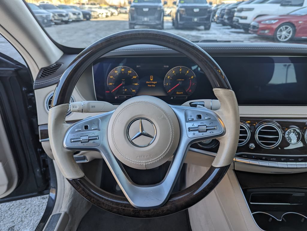 Used 2018 Mercedes-Benz S 560 4MATIC Sedan image 15