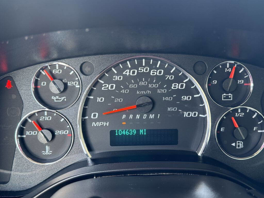 Used 2022 GMC Savana 3500 w/ Power Convenience Package image 12