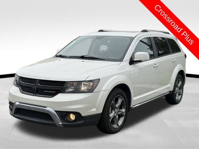 Used 2017 Dodge Journey Crossroad FWD image 3