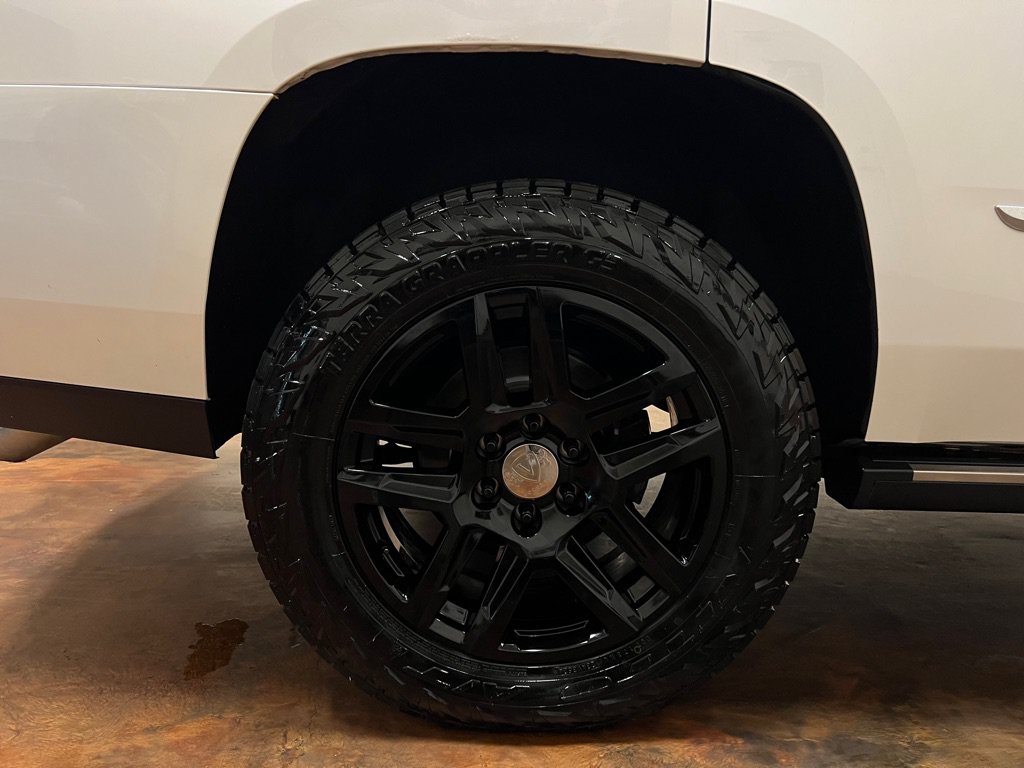 Used 2016 Cadillac Escalade Premium AWD/4WD image 11