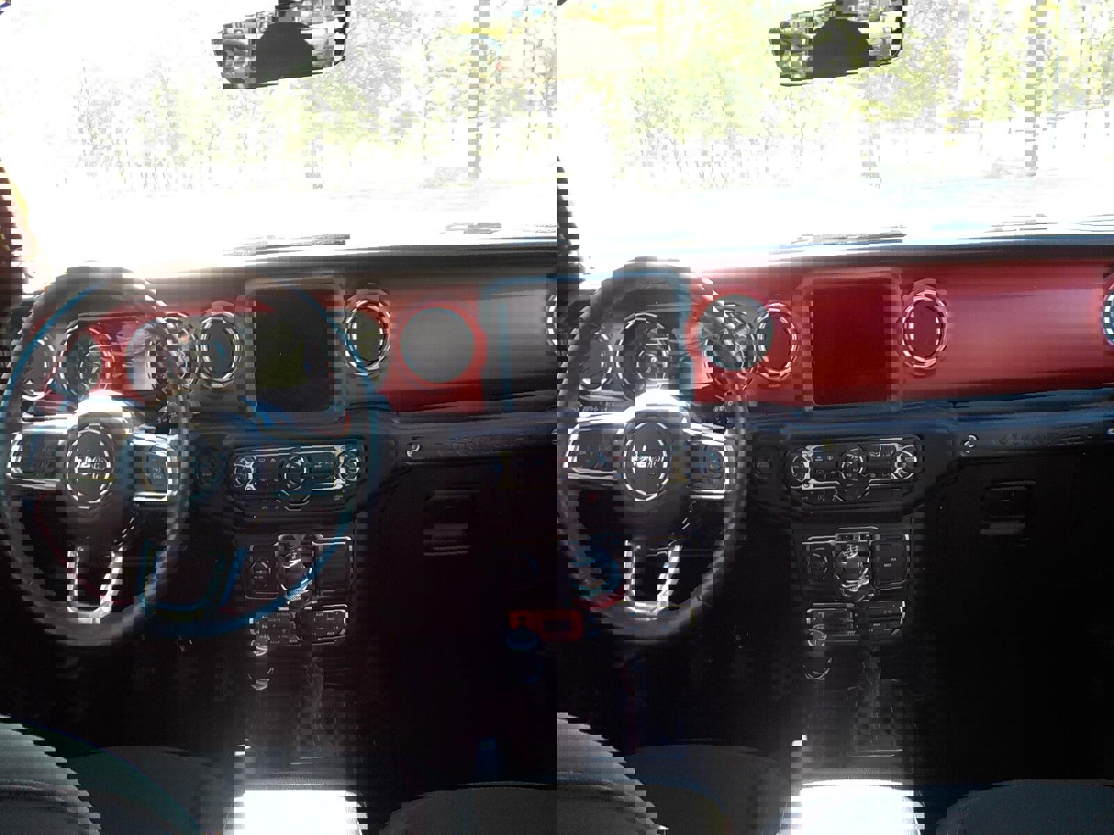 Used 2023 Jeep Wrangler Unlimited Rubicon w/ LED Lighting Group image 16