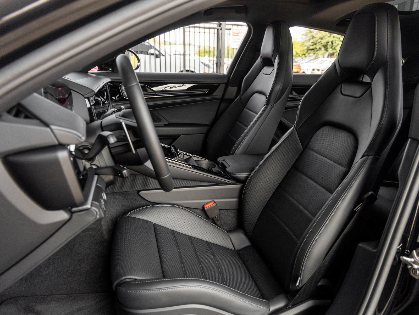 New 2026 Porsche Panamera 4 AWD/4WD image 5