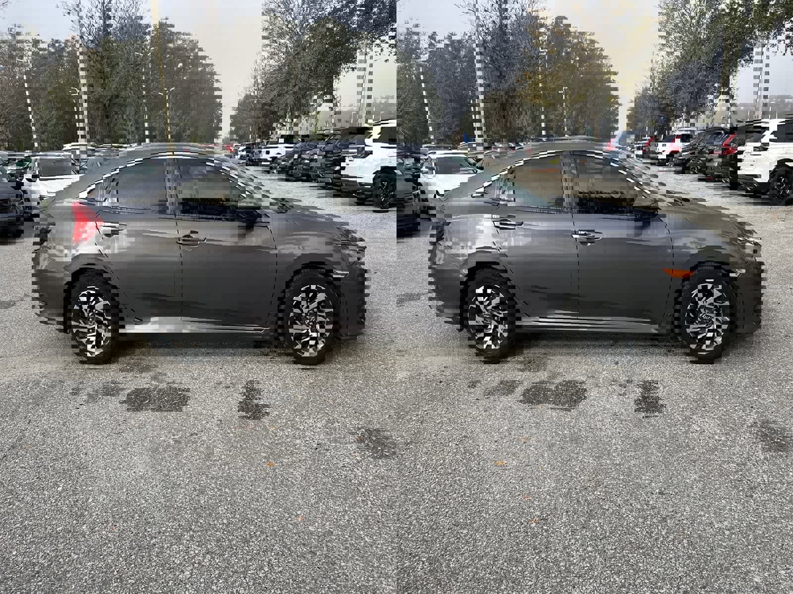 Used 2016 Honda Civic EX image 7