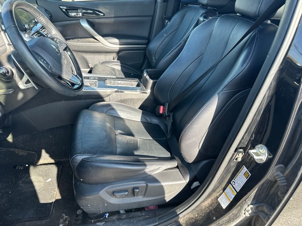 Used 2022 Mitsubishi Eclipse Cross FWD image 6