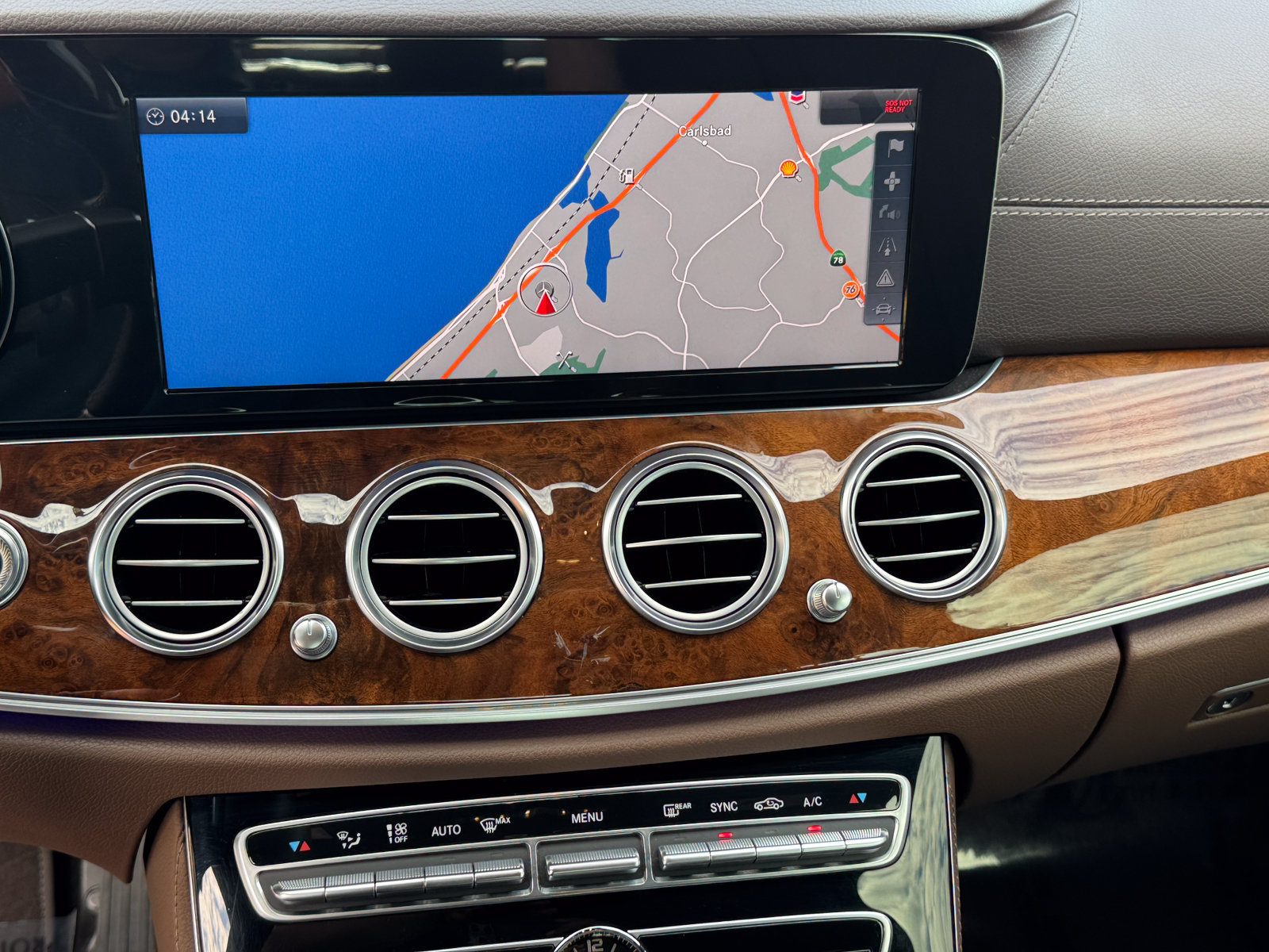 Used 2017 Mercedes-Benz E 300 image 21