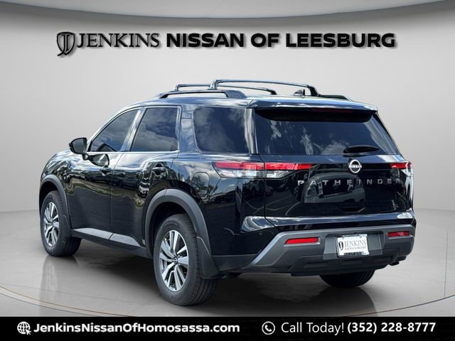New 2026 Nissan Pathfinder SL FWD image 6