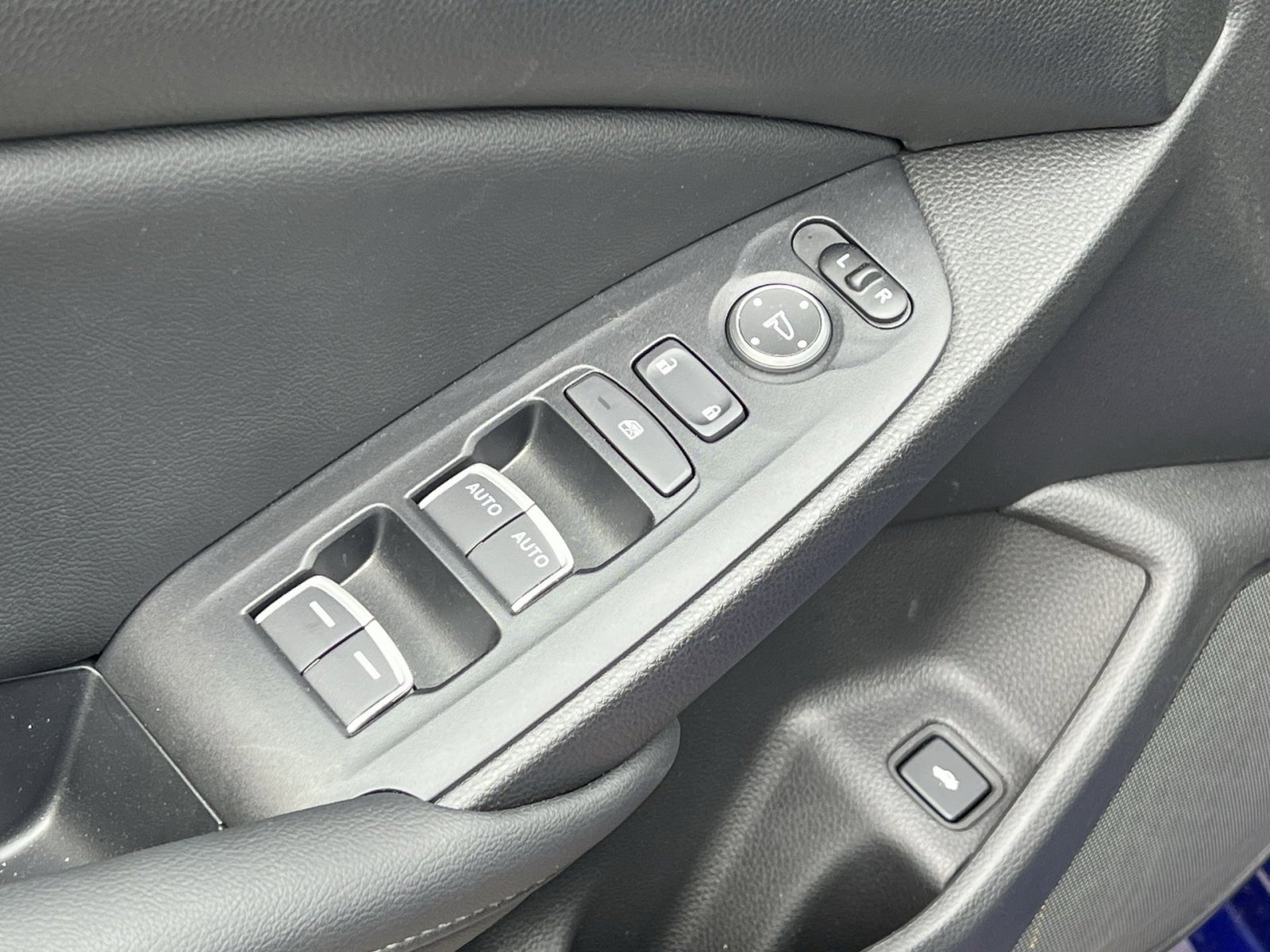 Used 2022 Honda Accord Sport Special Edition image 12