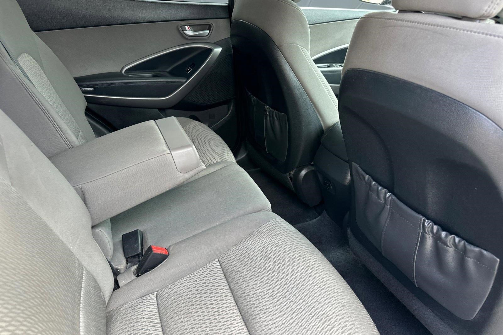 Used 2016 Hyundai Santa Fe Sport FWD image 28