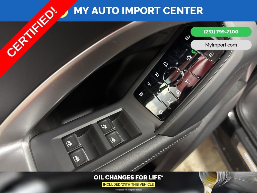 Certified 2025 Audi Q5 2.0T Premium w/ Convenience Package image 11