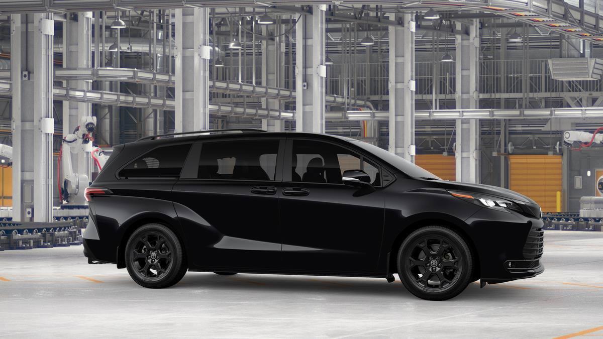 New 2026 Toyota Sienna XLE Woodland Edition AWD/4WD image 15