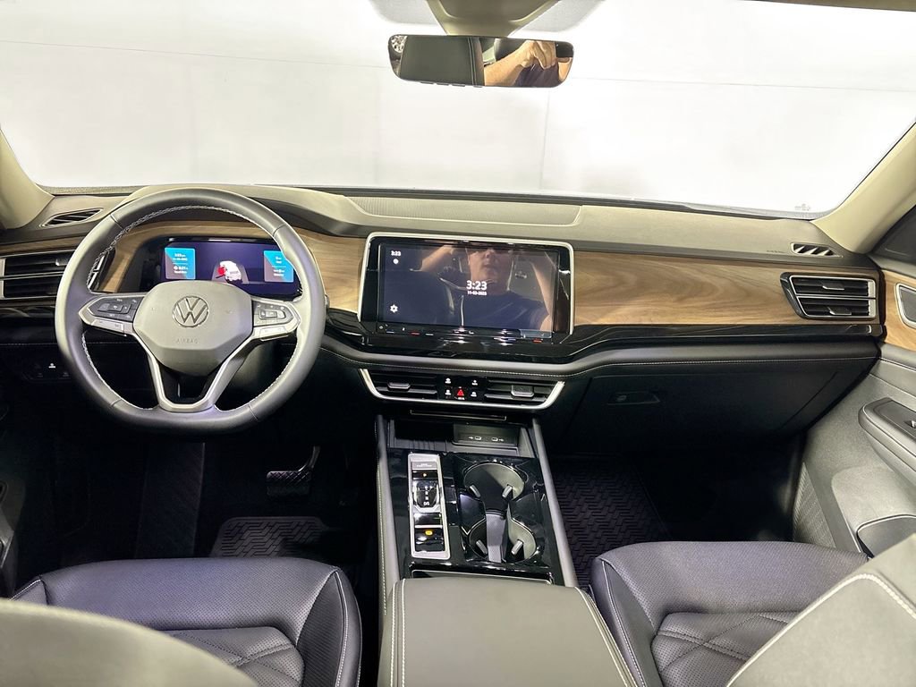 New 2026 Volkswagen Atlas SE image 12