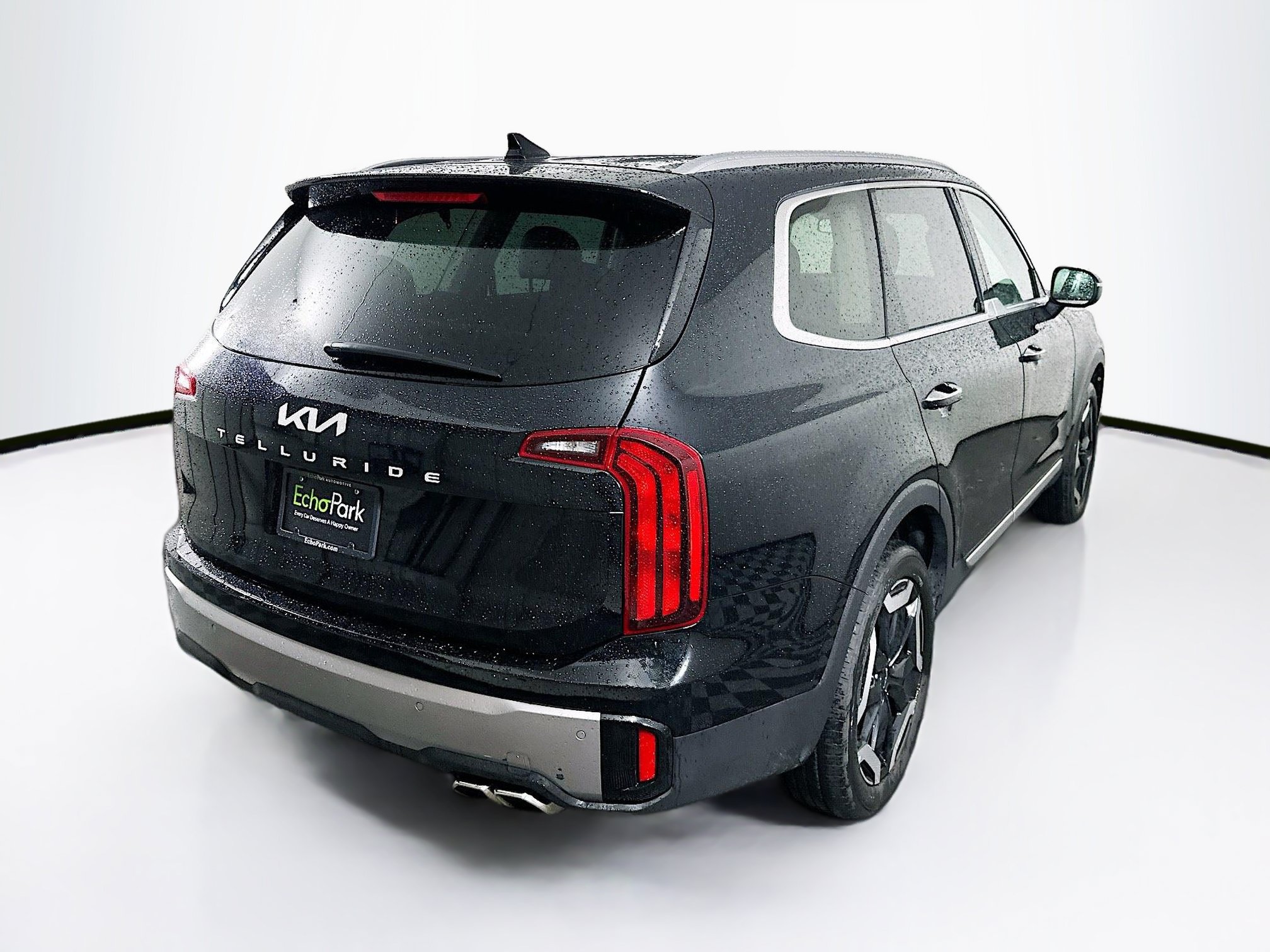 Used 2025 Kia Telluride S FWD image 9