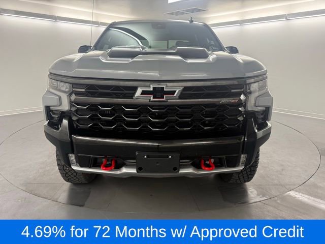 Used 2024 Chevrolet Silverado 1500 ZR2 image 2