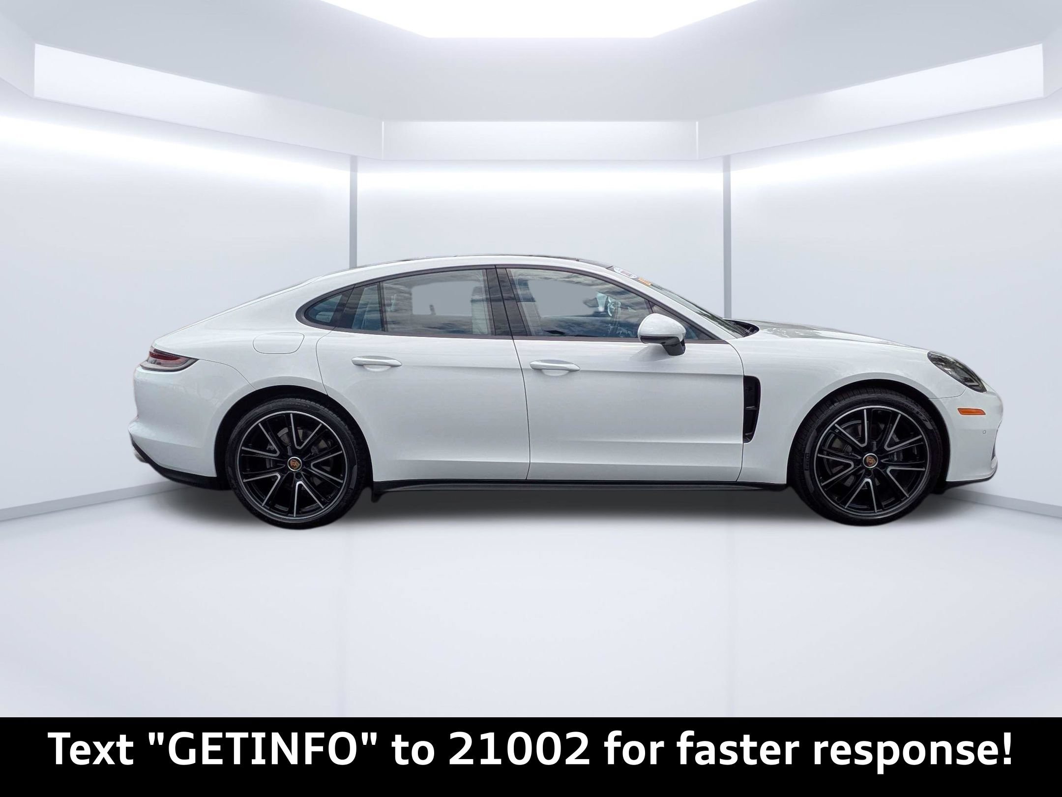 Used 2021 Porsche Panamera 4 w/ Premium Package AWD/4WD image 2