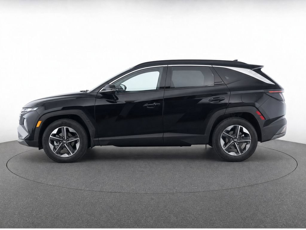 Certified 2025 Hyundai Tucson SEL AWD/4WD image 6