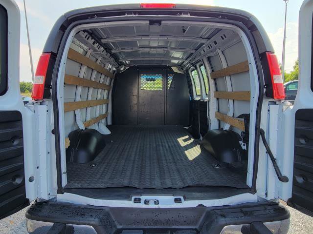 Used 2023 Chevrolet Express 2500 RWD 2500 135 w/ Driver Convenience Package image 24