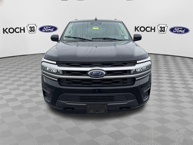 Used 2022 Ford Expedition Max XLT AWD/4WD image 2