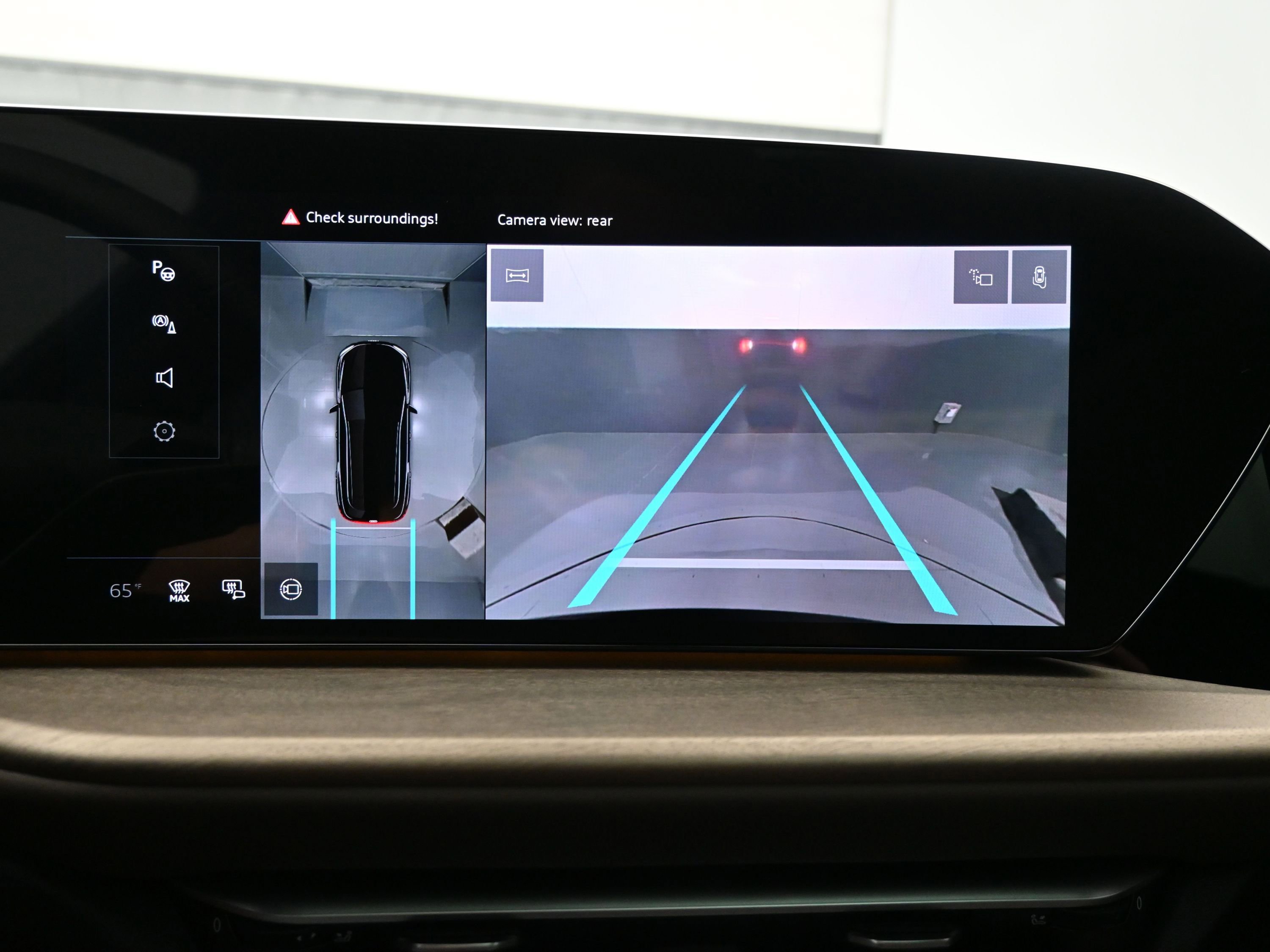Used 2025 Audi Q5 Prestige image 32