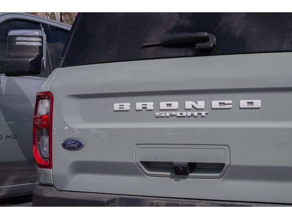 Used 2023 Ford Bronco Sport Outer Banks w/ Tech Package AWD/4WD image 6