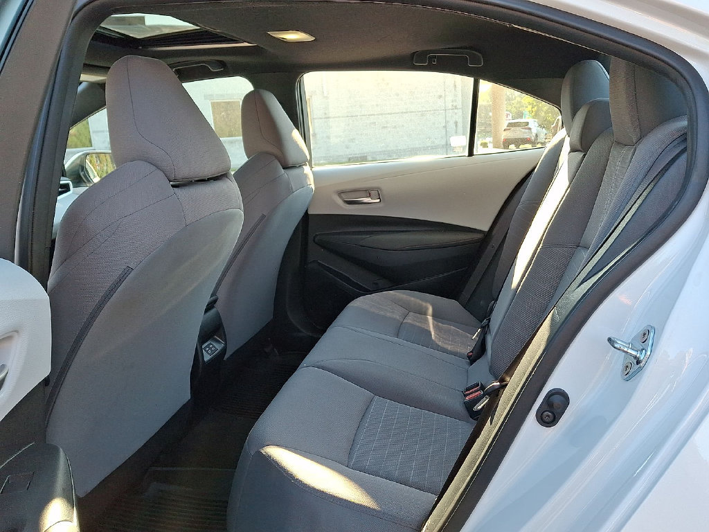 Certified 2025 Toyota Corolla SE w/ SE Premium Package FWD image 25