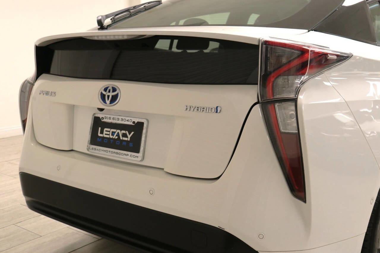 Used 2018 Toyota Prius Three image 79