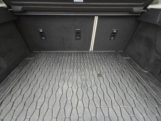 Used 2020 Jaguar I-PACE HSE image 60