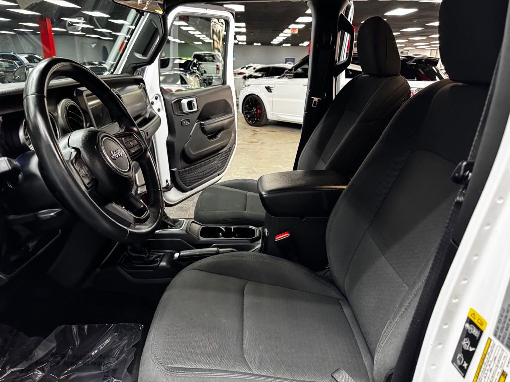 Used 2022 Jeep Gladiator Willys image 34